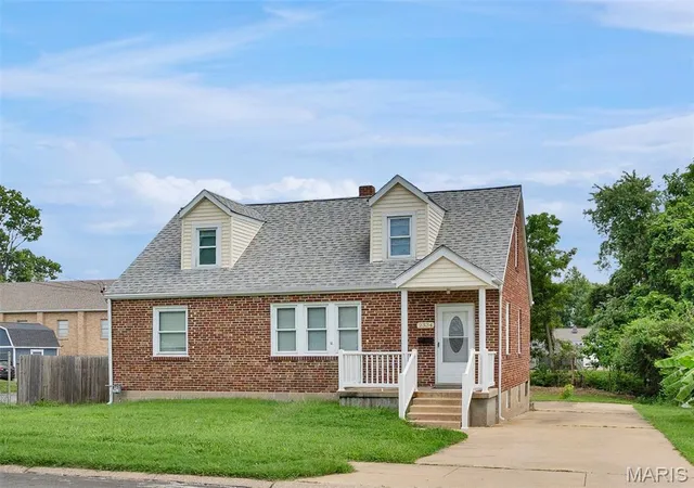 Photo 1 of Single family home for sale at 2334 Wismer Ave, Saint Louis, MO 63114 | MLS# MIS26051544 | Listing updated on 2026-09-15