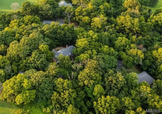 Photo 2 of Single family home for sale at 22 Rocky Ford Rd, Belleville, IL 62221 | MLS# MIS26051562 | Listing updated on 2026-09-28
