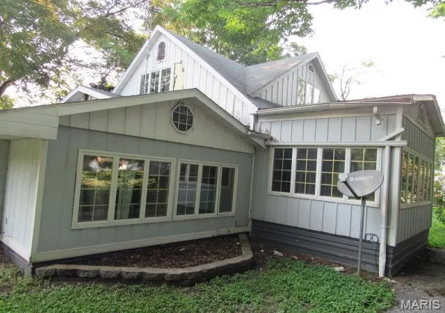Photo 3 of Sale Pending at 603 Mill St, Kane, IL 62054 | MLS# MIS26051595 | Listing updated on 2026-10-01