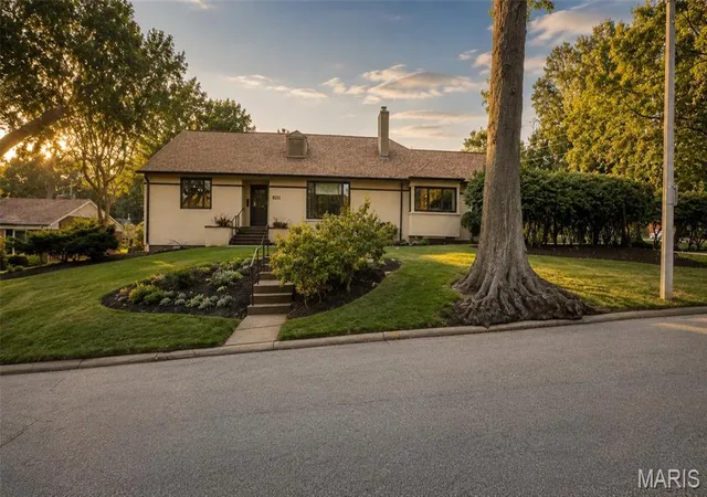 Single family home for sale at 8211 Gannon Ave, Saint Louis, MO 63132 | MLS# MIS26051646