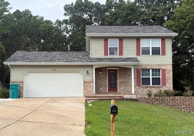 Single family home for sale at 1002 Sara Jane Ln, St Clair, MO 63077 | MLS# MIS26051647