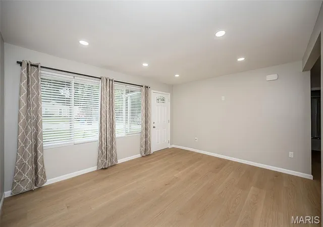 Photo 3 of Single family home for sale at 7706 Genesta St, Saint Louis, MO 63123 | MLS# MIS26051732 | Listing updated on 2026-09-14