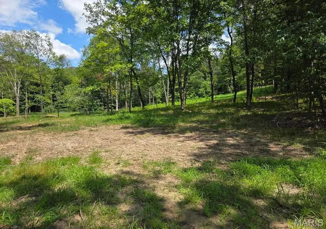Photo 4 of Sale Pending at 798 Wengler Rd, Pacific, MO 63069 | MLS# MIS26051740 | Listing updated on 2026-09-21