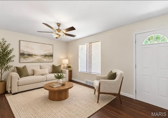 Photo 3 of Single family home for sale at 2554 Ada Ave, Saint Louis, MO 63136 | MLS# MIS26051948 | Listing updated on 2026-10-04