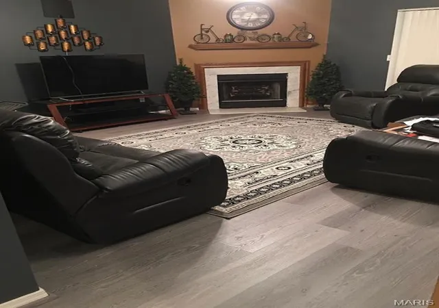 Photo 3 of Sale Pending at 1040 Sugar Creek Ct #4, St Peters, MO 63376 | MLS# MIS26052028 | Listing updated on 2026-09-11