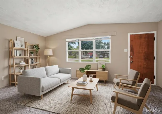 Photo 2 of Single family home for sale at 9117 Macon Ave, Saint Louis, MO 63134 | MLS# MIS26052270 | Listing updated on 2026-09-10