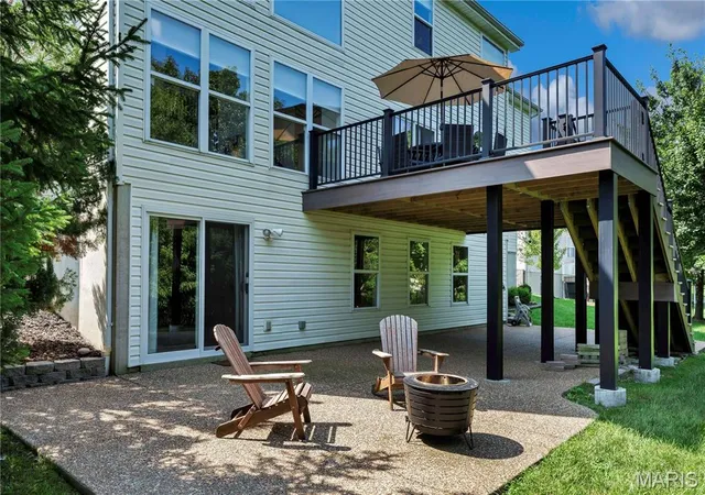 Photo 3 of Single family home for sale at 611 Knollshire Way, Dardenne Prairie, MO 63368 | MLS# MIS26052537 | Listing updated on 2026-10-05
