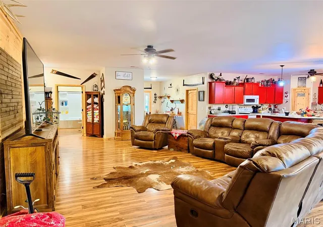 Photo 3 of Single family home for sale at 120 Rover Ln, Poplar Bluff, MO 63901 | MLS# MIS26052585 | Listing updated on 2026-09-15