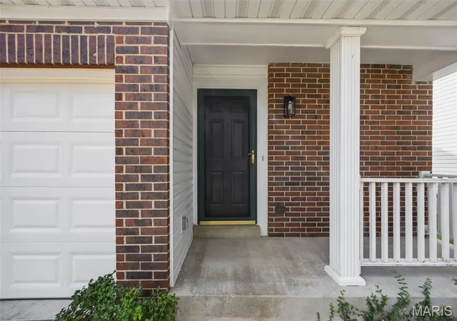 Photo 1 of Condo for sale at 1165 Big Bend Crossing Dr, Manchester, MO 63088 | MLS# MIS26052733 | Listing updated on 2026-10-01