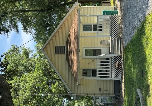 Photo 2 of Single family home for sale at 324 Lindel Ave, Tilden, IL 62292 | MLS# MIS26052890 | Listing updated on 2026-10-22
