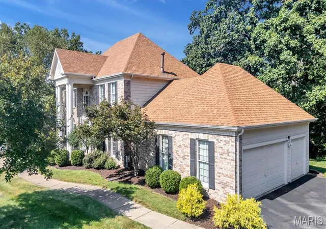 Photo 3 of Single family home for sale at 1415 Haarman Oak Dr, Wildwood, MO 63005 | MLS# MIS26053026 | Listing updated on 2026-10-01