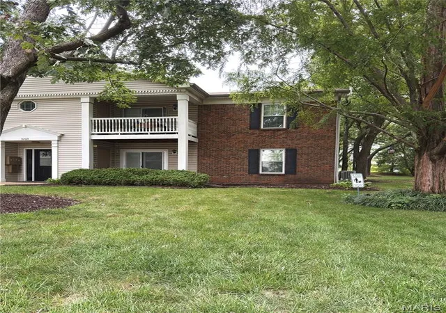 Photo 2 of Condo for sale at 5265 Cricket Glen Ct #A, Saint Louis, MO 63129 | MLS# MIS26053031 | Listing updated on 2026-09-11