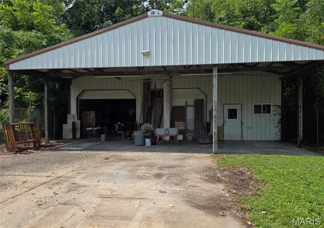 Photo 1 of Sale Pending at 545 S Benton St, Cape Girardeau, MO 63703 | MLS# MIS26053169 | Listing updated on 2026-09-09