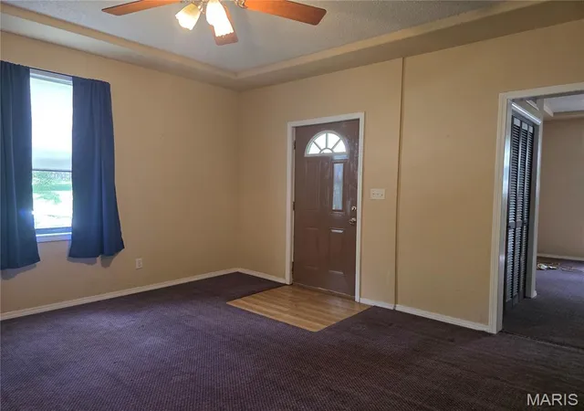 Photo 3 of Sale Pending at 545 S Benton St, Cape Girardeau, MO 63703 | MLS# MIS26053169 | Listing updated on 2026-09-09