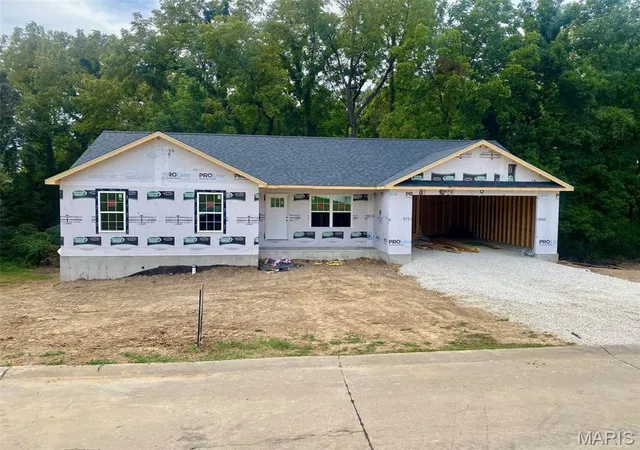 Single family home for sale at 317 Heritage Valley Dr, New Haven, MO 63068 | MLS# MIS26053414