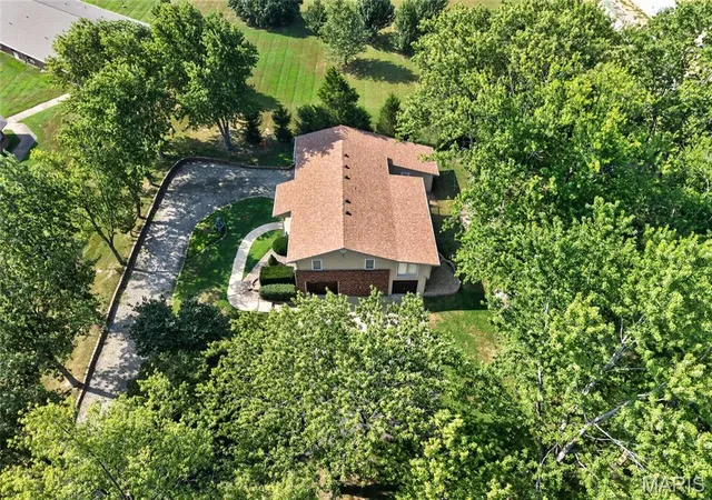 Photo 3 of Single family home for sale at 538 W Fremont Rd, Lebanon, MO 65536 | MLS# MIS26053427 | Listing updated on 2026-09-14