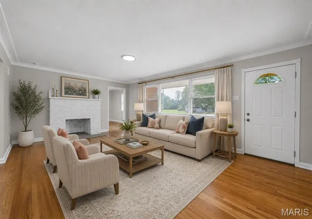 Photo 3 of Single family home for sale at 8142 January Ave, Saint Louis, MO 63134 | MLS# MIS26053612 | Listing updated on 2026-10-02