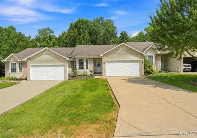 Photo 1 of Single family home for sale at 918 Blumhoff Rd, Wentzville, MO 63385 | MLS# MIS26053654 | Listing updated on 2026-09-10