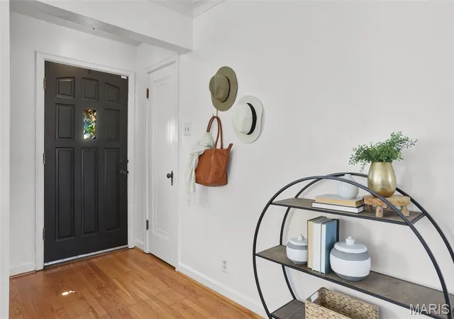 Photo 3 of Single family home for sale at 5831 Rhodes Ave, Saint Louis, MO 63109 | MLS# MIS26053655 | Listing updated on 2026-09-22