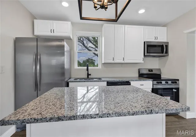 Photo 2 of Single family home for sale at 9607 Reavis Rd, Saint Louis, MO 63123 | MLS# MIS26053683 | Listing updated on 2026-09-15