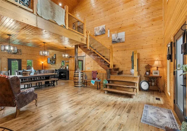 Photo 3 of Single family home for sale at 17812 State Hwy V, Unionville, MO 63565 | MLS# MIS26053711 | Listing updated on 2026-09-15
