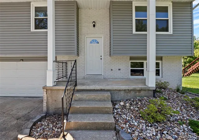 Photo 3 of Single family home for sale at 3009 Wisteria St, Cape Girardeau, MO 63701 | MLS# MIS26053755 | Listing updated on 2026-09-12