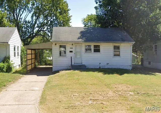 Photo 1 of Single family home for sale at 10320 Renfrew Dr, Saint Louis, MO 63137 | MLS# MIS26053811 | Listing updated on 2026-09-29
