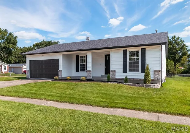 Photo 2 of Sale Pending at 1356 Boardwalk Ave, Florissant, MO 63031 | MLS# MIS26053960 | Listing updated on 2026-09-09