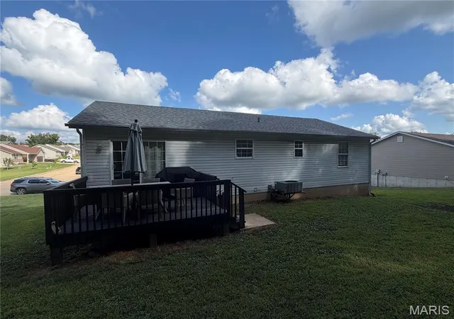 Photo 4 of Single family home for sale at 153 T Box Dr, Saint Clair, MO 63077 | MLS# MIS26054015 | Listing updated on 2026-09-15