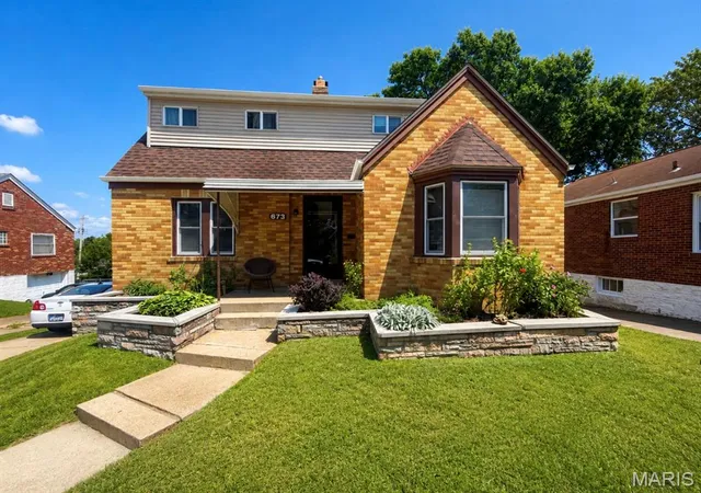 Photo 1 of Single family home for sale at 673 Bellsworth Dr, St Louis, MO 63125 | MLS# MIS26054305 | Listing updated on 2026-09-11