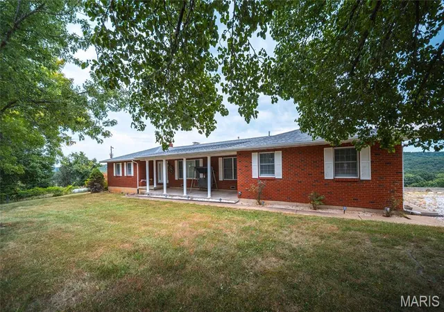 Photo 2 of Single family home for sale at 1500 Hwy Mm, Salem, MO 65560 | MLS# MIS26054427 | Listing updated on 2026-09-14