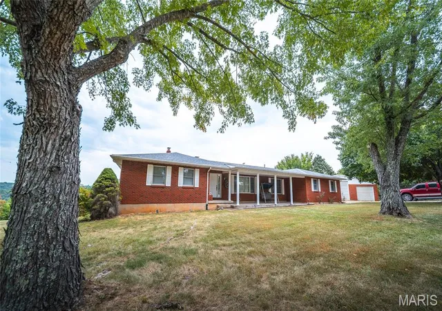 Photo 3 of Single family home for sale at 1500 Hwy Mm, Salem, MO 65560 | MLS# MIS26054427 | Listing updated on 2026-09-14