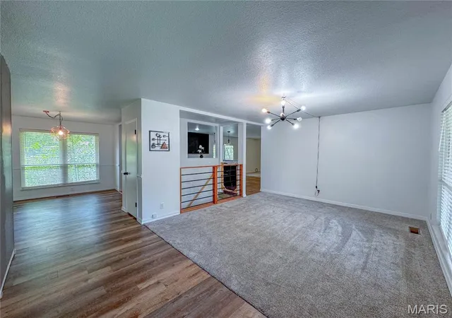 Photo 2 of Sale Pending at 439 Shenandoah Dr, Farmington, MO 63640 | MLS# MIS26054472 | Listing updated on 2026-09-12
