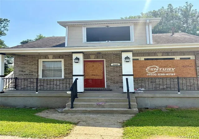 Photo 1 of Single family home for sale at 318 Little Broadway St, St Louis, MO 63125 | MLS# MIS26054483 | Listing updated on 2026-09-10