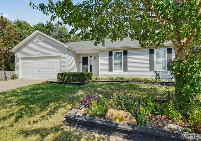Photo 1 of Single family home for sale at 2180 Anthony Steven Ct, Warrenton, MO 63383 | MLS# MIS26054560 | Listing updated on 2026-09-08