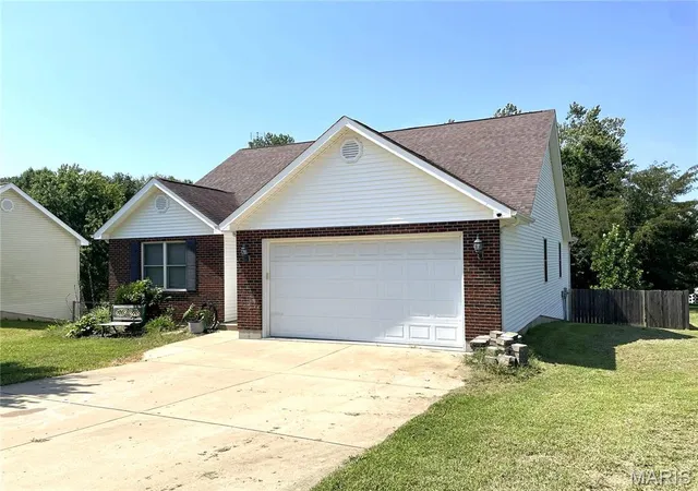 Photo 1 of Single family home for sale at 494 Grandview Oaks Dr, Union, MO 63084 | MLS# MIS26054570 | Listing updated on 2026-09-14