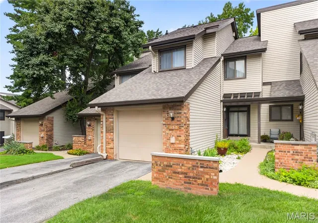 Condo for sale at 11515 Moonstone Ct, Unincorporated, MO 63146 | MLS# MIS26054721
