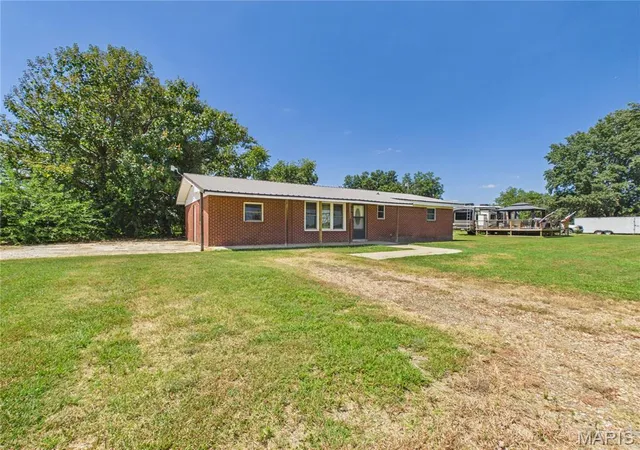 Photo 2 of Single family home for sale at 39389 County Road 233, Malden, MO 63863 | MLS# MIS26054741 | Listing updated on 2026-09-14