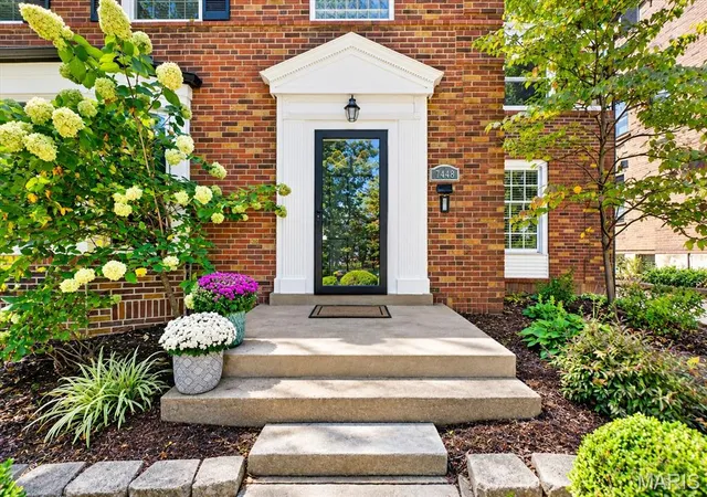 Photo 3 of Sale Pending at 7448 Tulane Ave, Saint Louis, MO 63130 | MLS# MIS26054819 | Listing updated on 2026-09-14