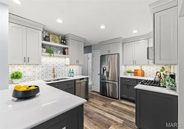 Photo 3 of Sale Pending at 7264 Orchid Meadow Ct, Saint Louis, MO 63129 | MLS# MIS26054977 | Listing updated on 2026-09-14