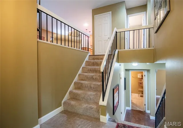 Photo 3 of Sale Pending at 1590 Autumn Leaf Dr, Ballwin, MO 63021 | MLS# MIS26054990 | Listing updated on 2026-09-15