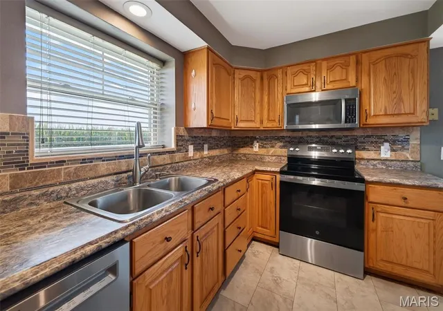 Photo 4 of Single family home for sale at 304 State Ave, Pocahontas, IL 62275 | MLS# MIS26055081 | Listing updated on 2026-09-28
