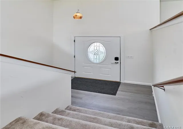 Photo 3 of Single family home for sale at 69 Matt Joyce Ct, Warrenton, MO 63383 | MLS# MIS26055095 | Listing updated on 2026-09-15