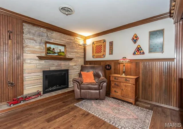 Photo 4 of Single family home for sale at 1511 Lark Ave, St Louis, MO 63122 | MLS# MIS26055175 | Listing updated on 2026-09-14