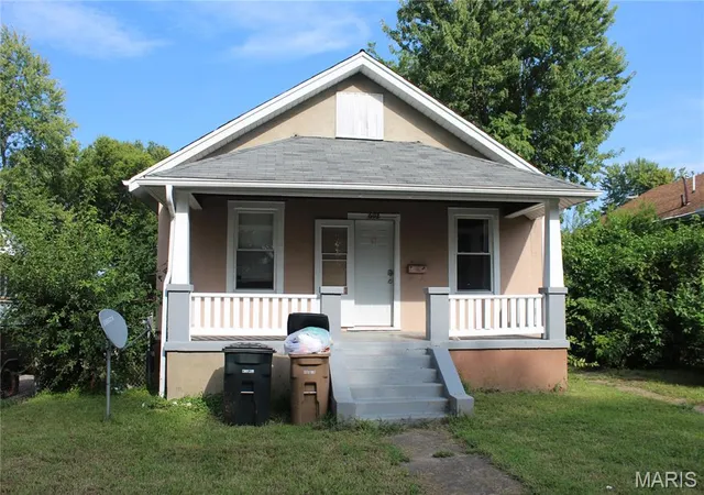 Photo 1 of Sale Pending at 602 N Fountain St, Cape Girardeau, MO 63701 | MLS# MIS26055240 | Listing updated on 2026-09-13