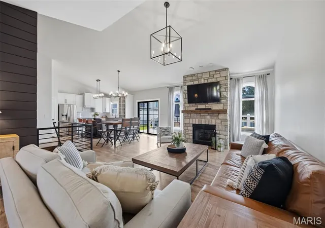 Photo 3 of Sale Pending at 348 Fallon Pkwy, O'fallon, MO 63376 | MLS# MIS26055310 | Listing updated on 2026-09-15