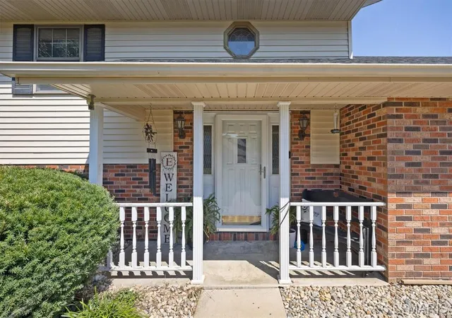 Photo 3 of Single family home for sale at 161 Stahl Dr, Smithton, IL 62285 | MLS# MIS26055369 | Listing updated on 2026-09-14