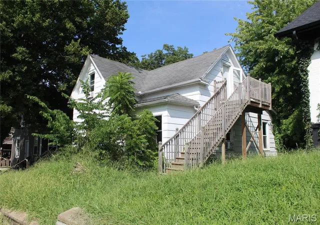 Listing Photo 5 - Condo for sale in building located at 132 S Benton St, Cape Girardeau, MO 63703
