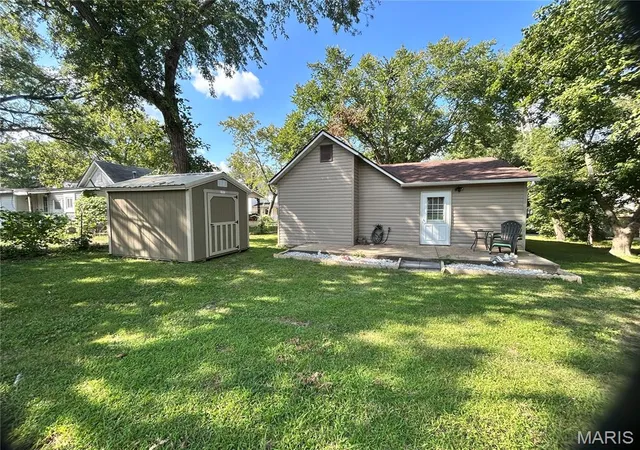 Photo 4 of Sale Pending at 25 C St, Bonne Terre, MO 63628 | MLS# MIS26055466 | Listing updated on 2026-09-11
