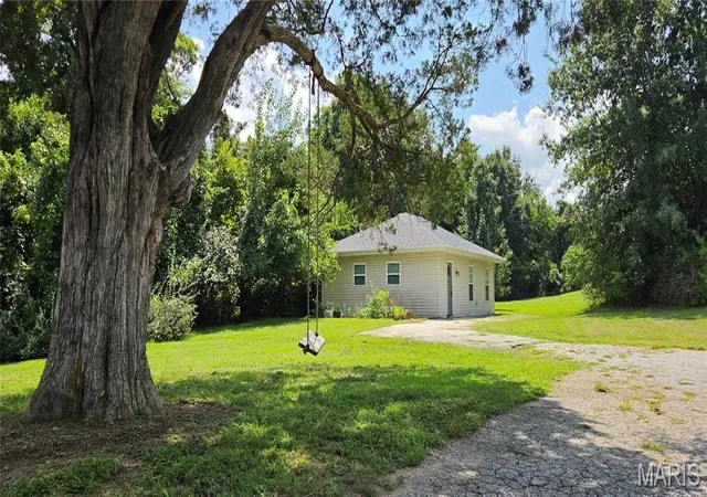 Photo 3 of Single family home for sale at 1600 Koch Rd, O'fallon, MO 63366 | MLS# MIS26055777 | Listing updated on 2026-09-14